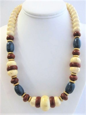 Tri-Color Beaded Necklace