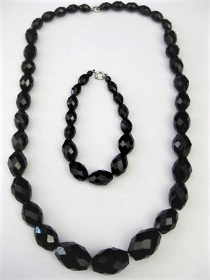 Jet Black Glass Necklace Bracelet Set