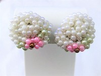 White Pearl Pink Flower Screw-on Earrings