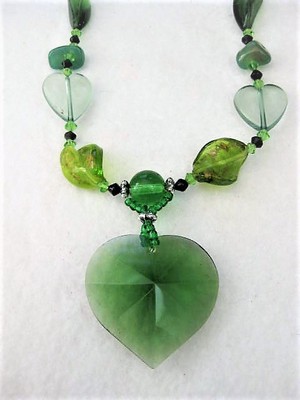 Large Green Heart Glass Bead Necklace