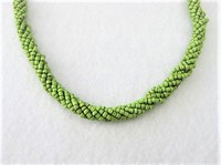 Green Twisted Seed Bead Necklace