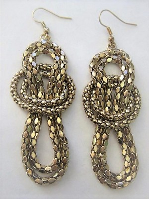 Gold Intertwined Mesh Pierced Earrings